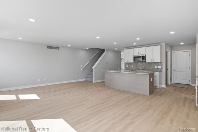 25018 Reeck Road, Woodhaven, MI 48183