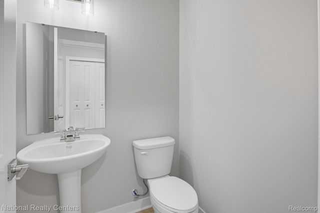 25018 Reeck Road, Woodhaven, MI 48183