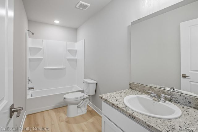 25018 Reeck Road, Woodhaven, MI 48183