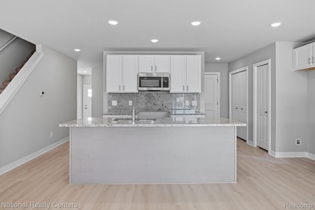 25018 Reeck Road, Woodhaven, MI 48183