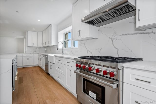 50 W Broadway 1101, Long Beach, NY 11561