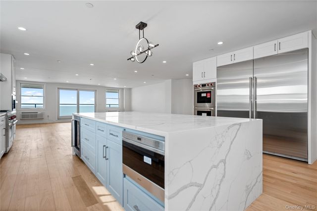 50 W Broadway 1101, Long Beach, NY 11561