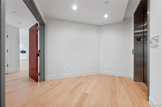 50 W Broadway 1101, Long Beach, NY 11561