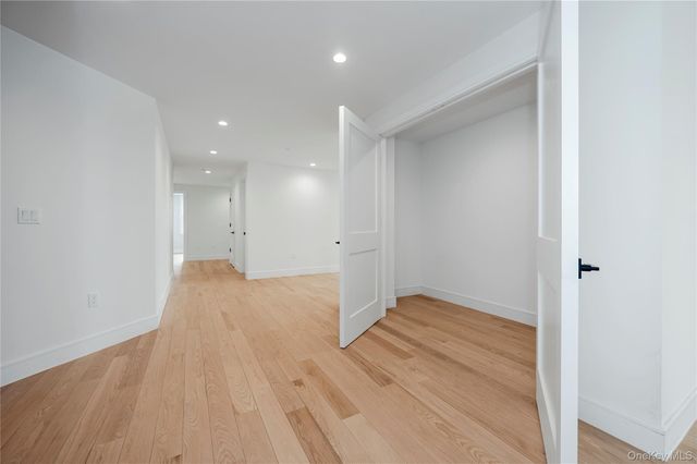 50 W Broadway 1101, Long Beach, NY 11561