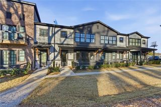 947 Willingham Drive 2, Hapeville, GA 30354