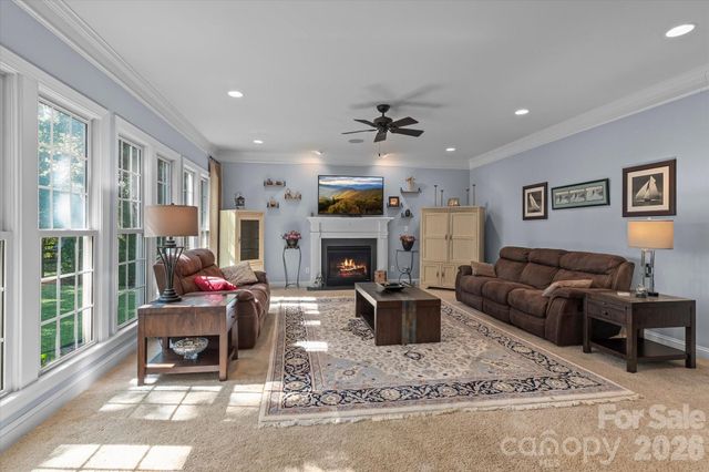 228 Forest Walk Way, Mooresville, NC 28115