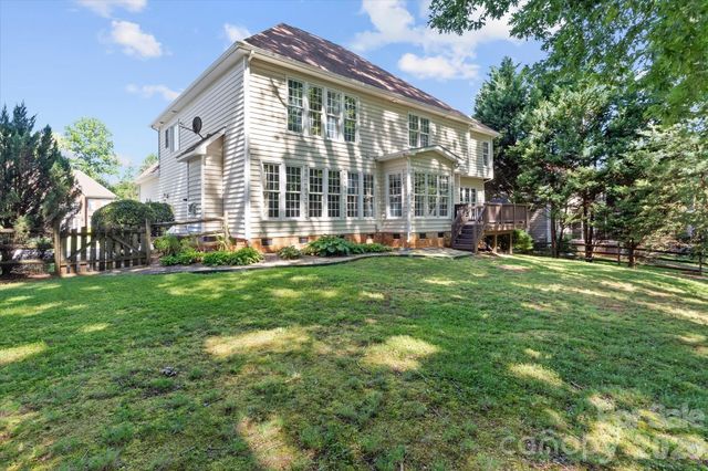 228 Forest Walk Way, Mooresville, NC 28115