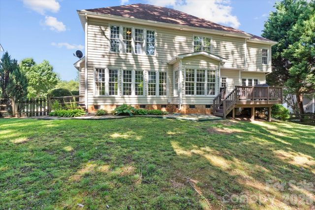 228 Forest Walk Way, Mooresville, NC 28115