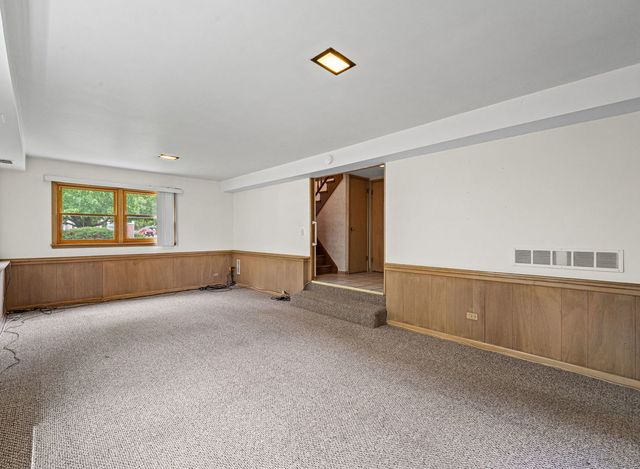 311 W Cypress Street, Arlington Heights, IL 60005