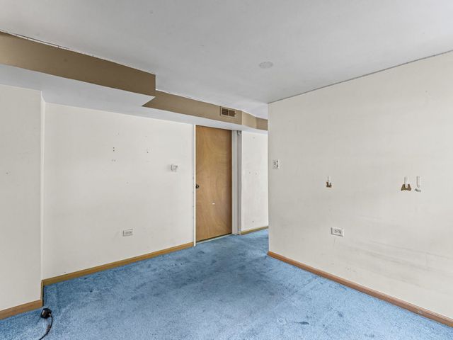 311 W Cypress Street, Arlington Heights, IL 60005