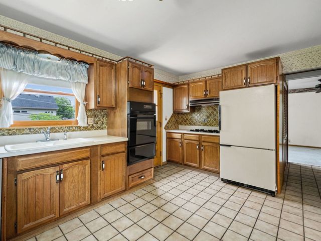 311 W Cypress Street, Arlington Heights, IL 60005