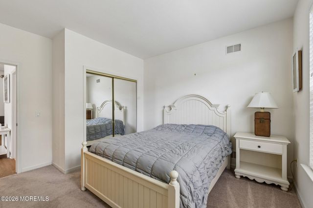 28 Fennel Court, Manchester, NJ 08759