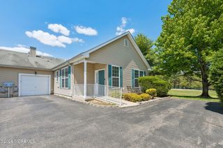 28 Fennel Court, Manchester, NJ 08759