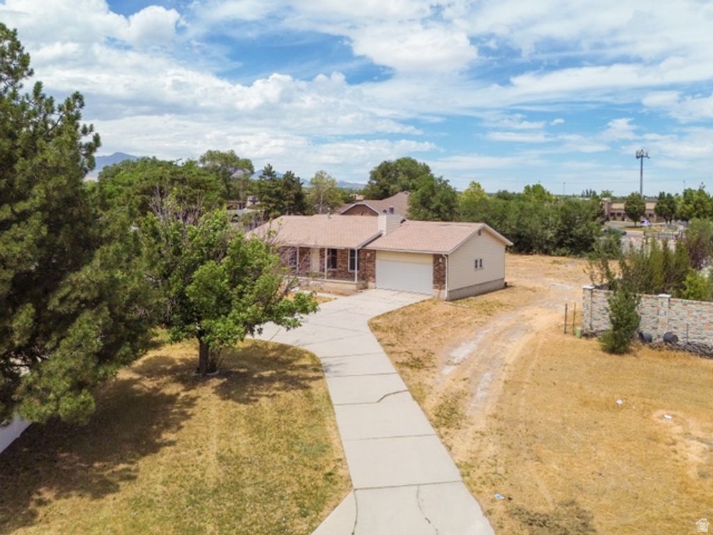 12666 S GILBERT CIR, Riverton, UT 84065 — exterior