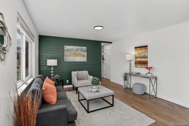 5160 E 33rd Avenue, Denver, CO 80207