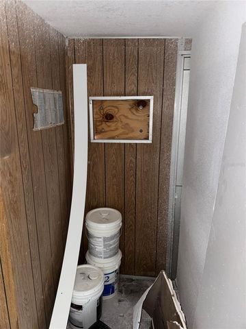 4901 E HANNA AVENUE, Tampa, FL 33610