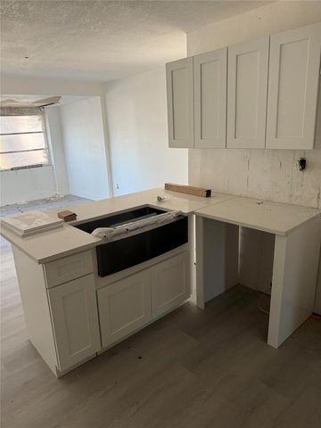 4901 E HANNA AVENUE, Tampa, FL 33610