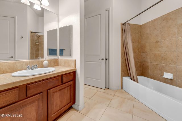 9900 Wilbur May Parkway APT 1802, Reno, NV 89521