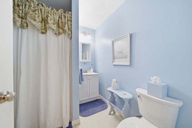 104 Cape Cod Ave, Plymouth, MA 02360