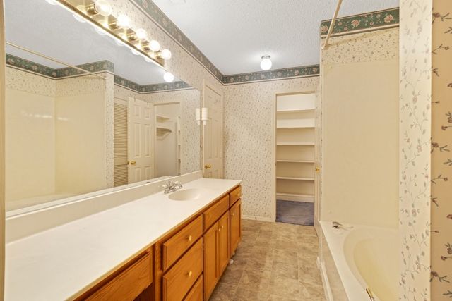 9861 Jim Christal Road, Denton, TX 76249