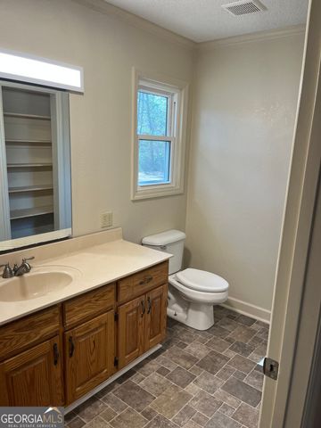 1252 Jasmine, Dublin, GA 31021