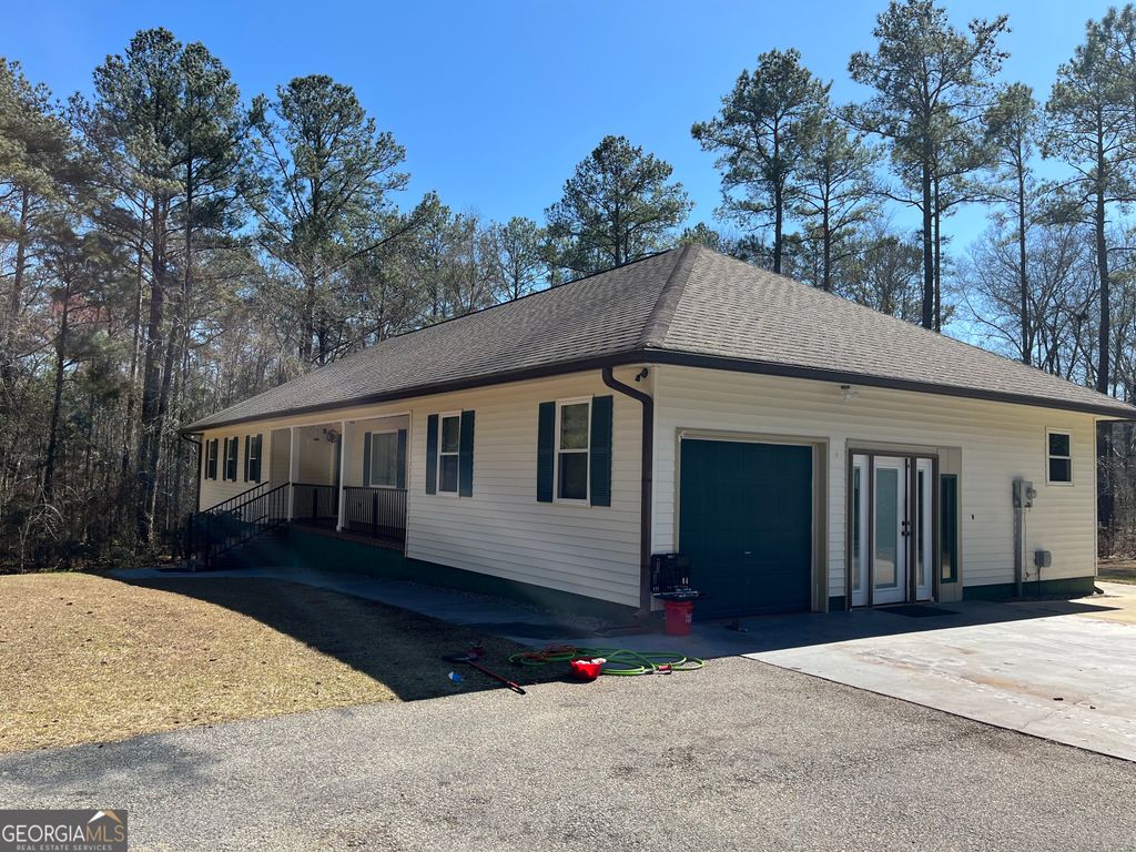 1252 Jasmine, Dublin, GA 31021