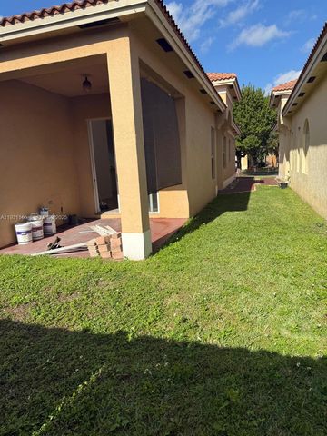 2221 NE 37th Ter 0, Homestead, FL 33033