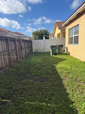 2221 NE 37th Ter 0, Homestead, FL 33033