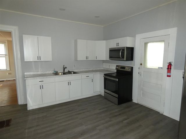 814 Central Place, Kalamazoo, MI 49008