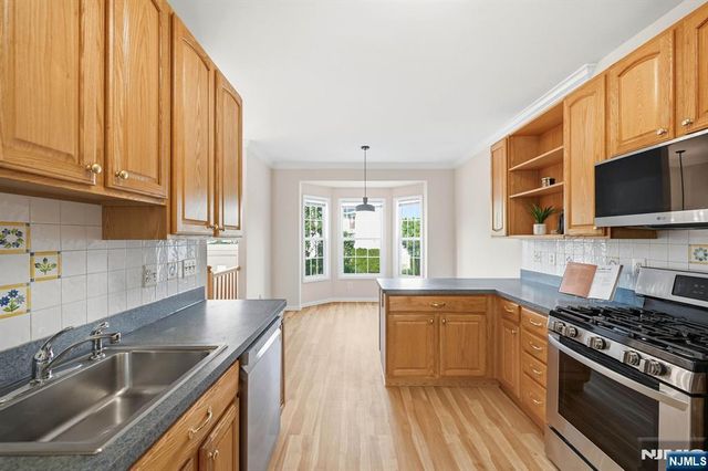 575 Coventry Drive, Nutley, NJ 07110
