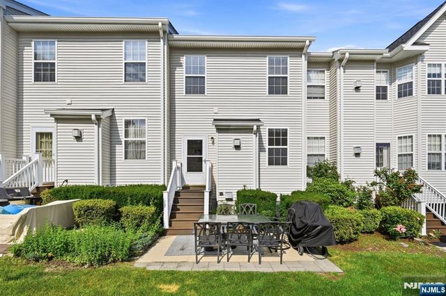 575 Coventry Drive, Nutley, NJ 07110