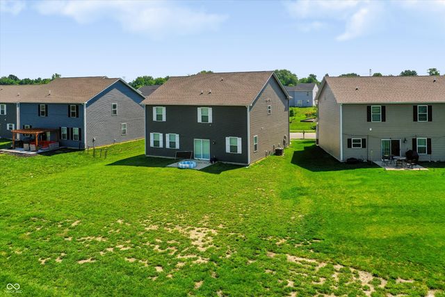 2738 Pointe Club Road, Indianapolis, IN 46229