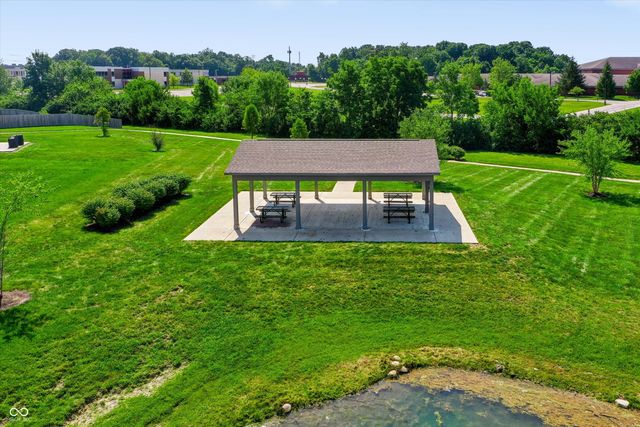 2738 Pointe Club Road, Indianapolis, IN 46229
