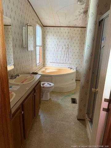 95 Eric Lane, Autryville, NC 28318