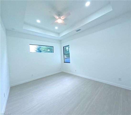 2421 NW 8th TER, Cape Coral, FL 33993