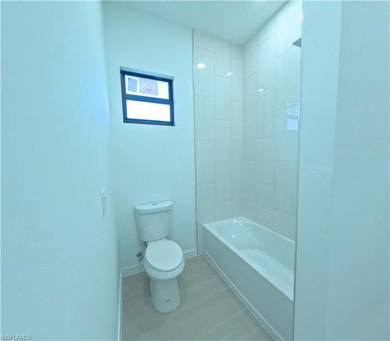 2421 NW 8th TER, Cape Coral, FL 33993