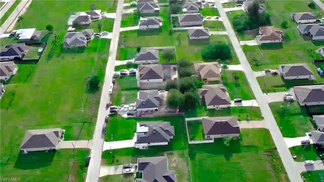 2421 NW 8th TER, Cape Coral, FL 33993