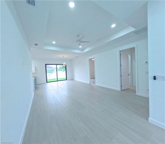 2421 NW 8th TER, Cape Coral, FL 33993