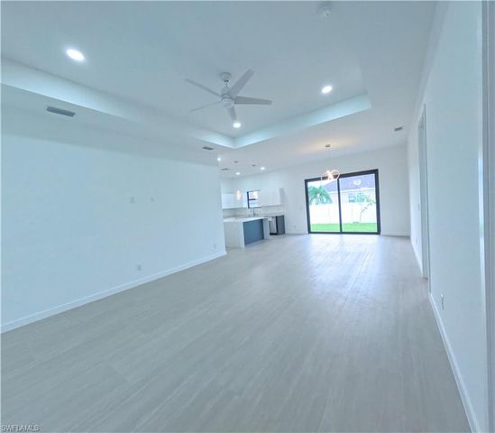 2421 NW 8th TER, Cape Coral, FL 33993