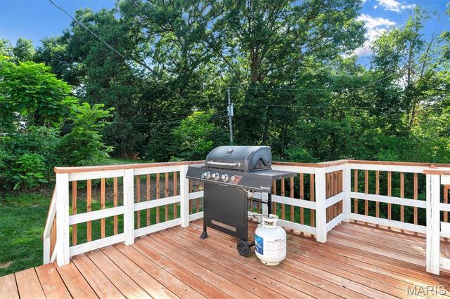 422 Sunset Lane, O'fallon, MO 63366