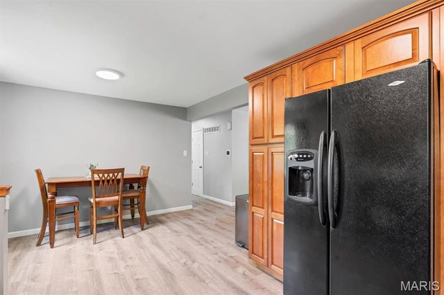 422 Sunset Lane, O'fallon, MO 63366