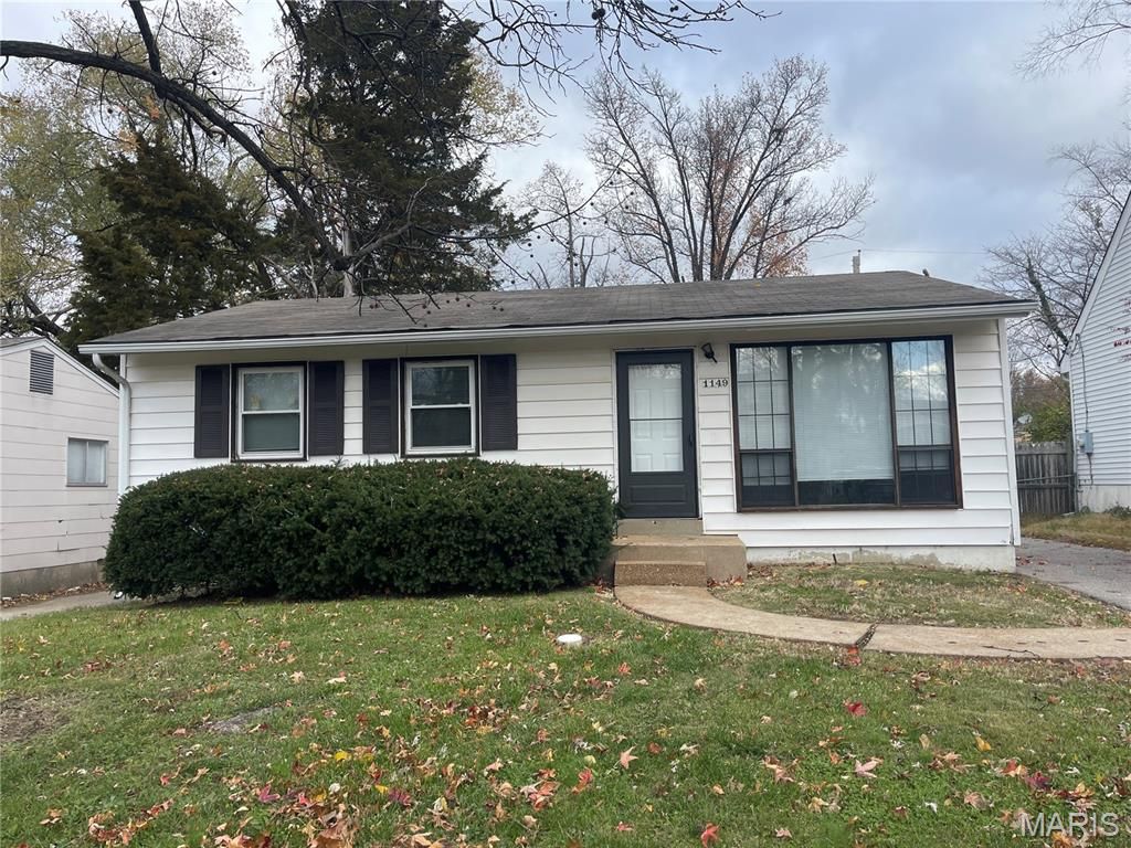 1149 June Avenue, St Louis, MO 63138