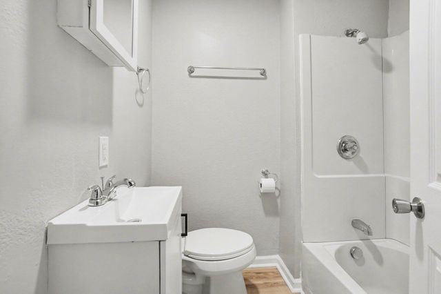 3314 8th Street, Muskegon Heights City, MI 49444