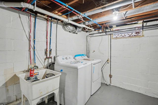 3314 8th Street, Muskegon Heights City, MI 49444