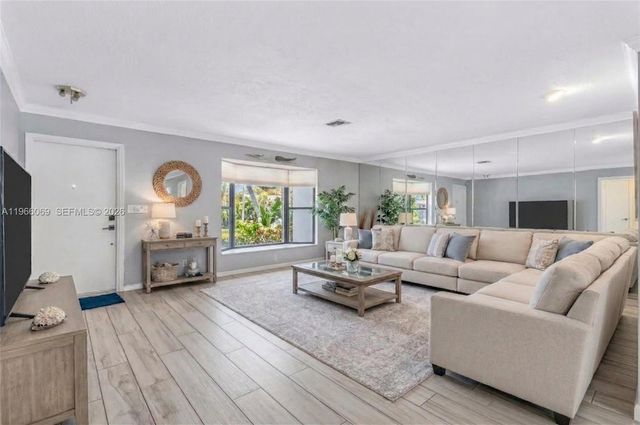 5201 Jefferson Street, Hollywood, FL 33021