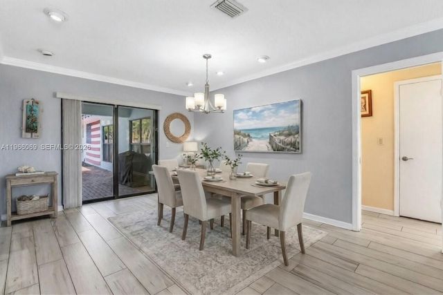 5201 Jefferson Street, Hollywood, FL 33021