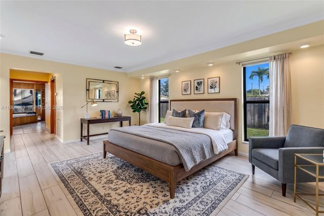 5201 Jefferson Street, Hollywood, FL 33021