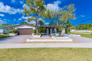 5201 Jefferson Street, Hollywood, FL 33021