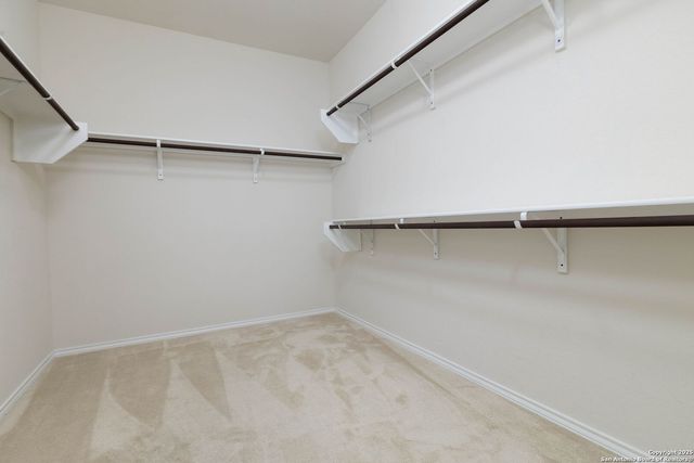 353 Aberdeen, Boerne, TX 78015