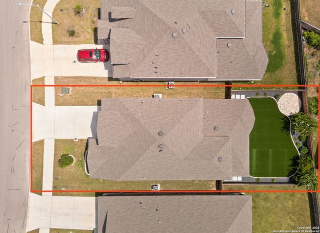 353 Aberdeen, Boerne, TX 78015